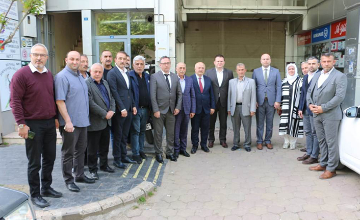 MHP’den Hendek’te Gövde Gösterisi