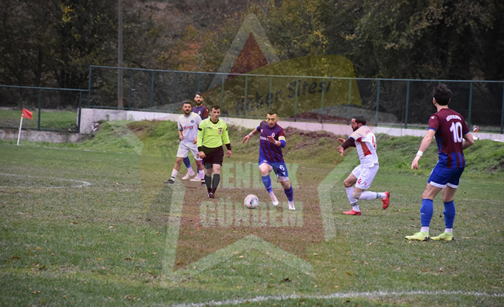 Derbi Maçını Yeşilyurt Belde Kazandı