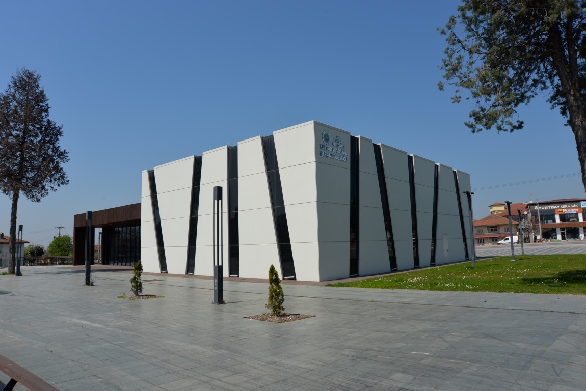 Hendek Belediyesi’nden İhale Uyarısı