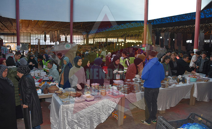 Gazze'ye Yardım Kermesi Düzenlendi