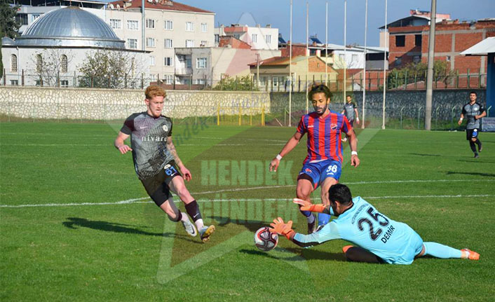 Hendekspor Deplasmanda Yara Aldı