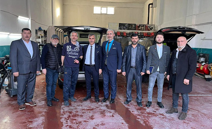 Ayvaz Oto Sanayi Esnaflarını Ziyaret Etti