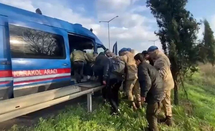 Hendek'te Göçmen Kaçakçılarına Yönelik Operasyonlar Yapıldı