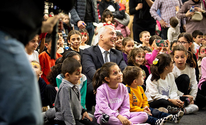 Hendek’te Gün Çocukların Günüydü