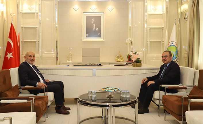 Kaymakam Acır’dan Başkan İrfan Püsküllü’ye Ziyaret