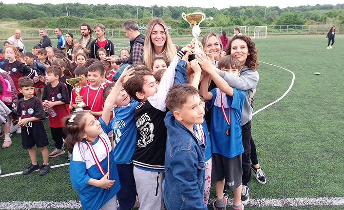 Hendek’te Çocuk Oyunları Şenlikleri Yapıldı