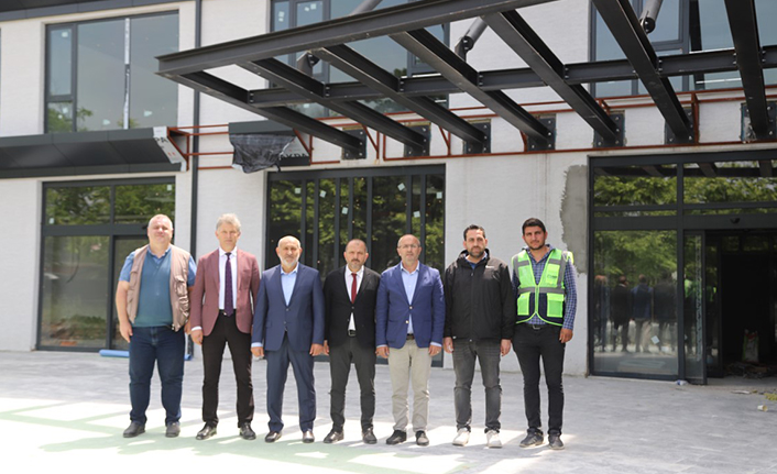 Sakarya'nın En Büyük Halk Kütüphanesi Açılışa Hazırlanıyor