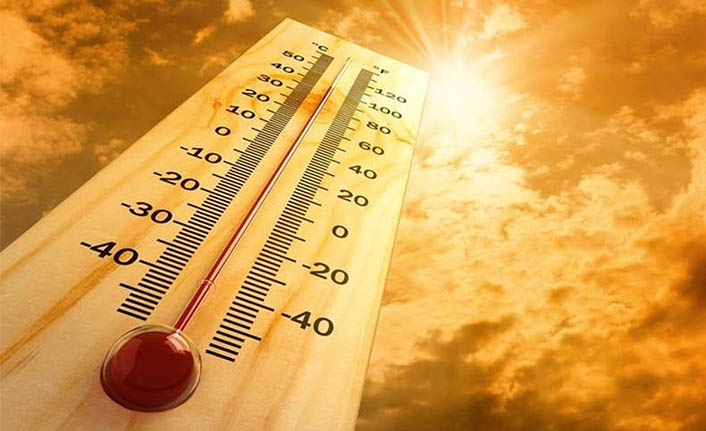 Bu Saat Aralığında Zorunlu Olmadıkça Güneşe Çıkmayın