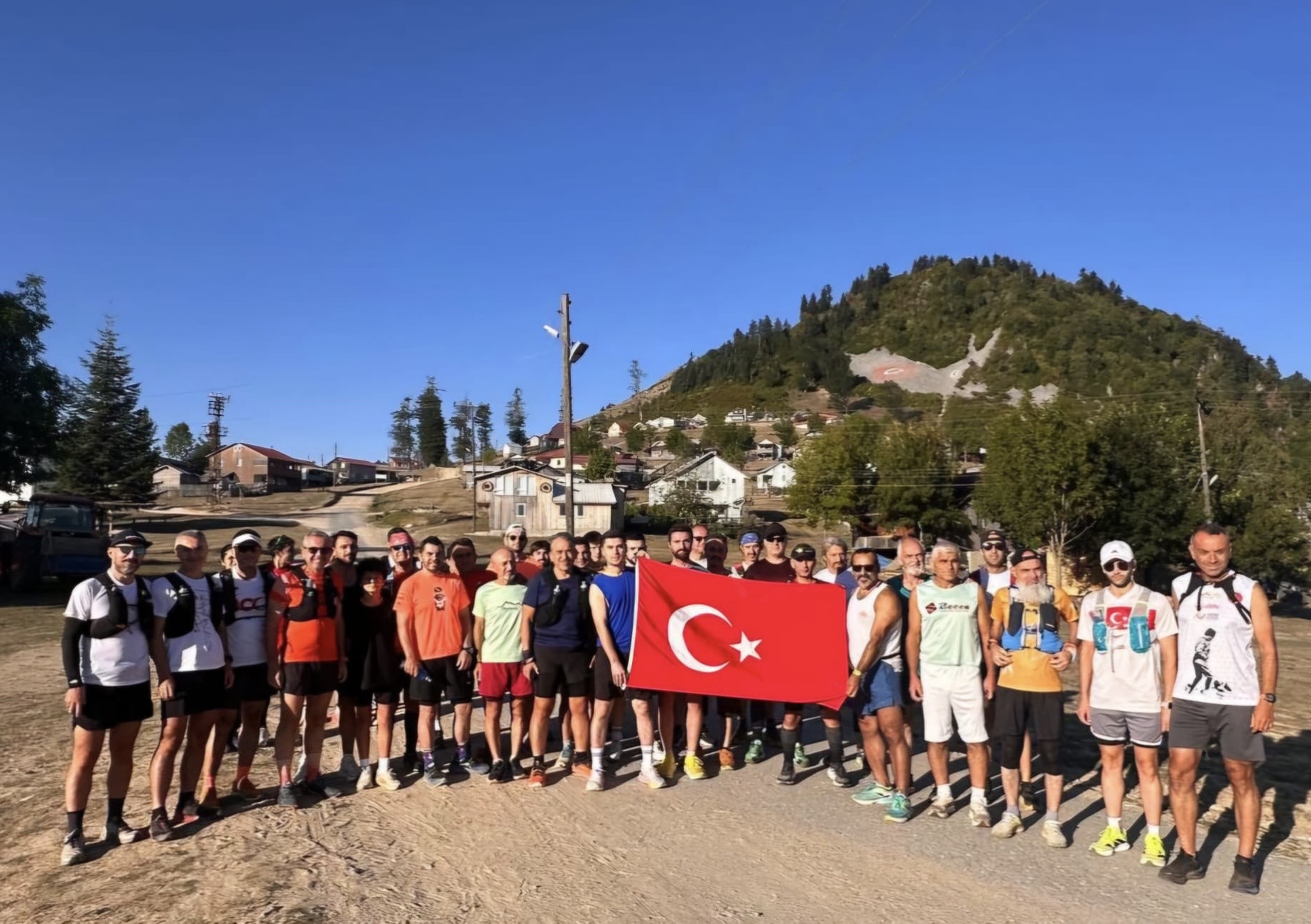 30 Ağustos Anısına 30km Koştular
