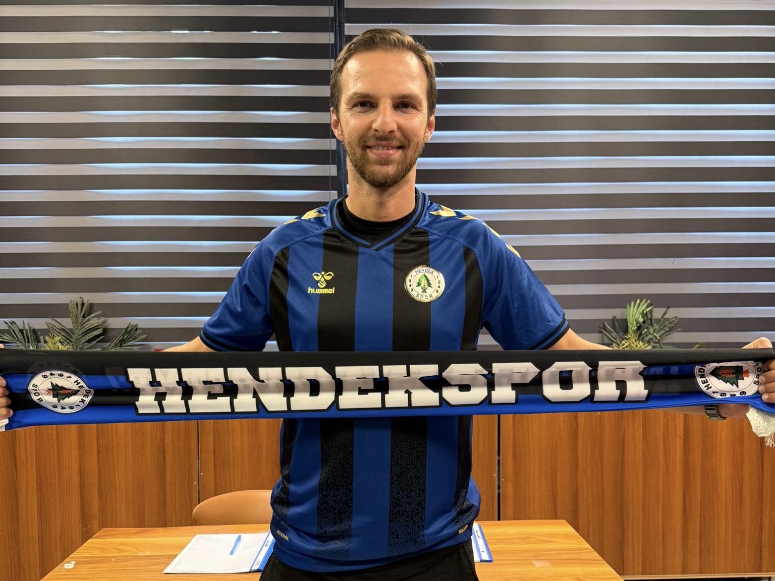 Hendekspor’un Kalesi Yılmazer’e Emanet