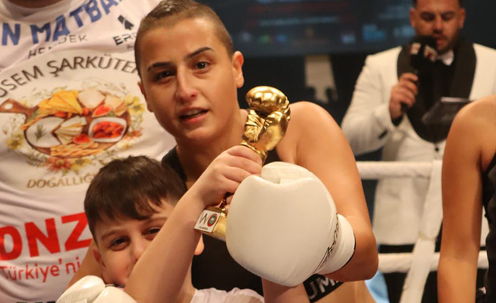 Özgenur Avcıl'dan Bir Galibiyet Daha