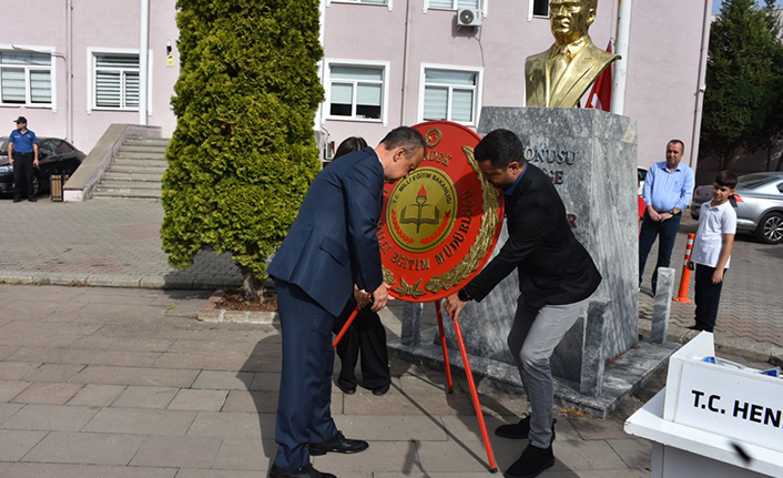Eğitim/Öğretim Hendek’te Törenle Başladı
