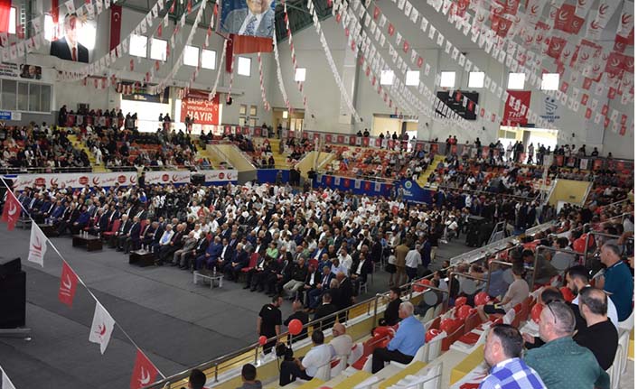 Erbakan’dan Hendek Ziyareti