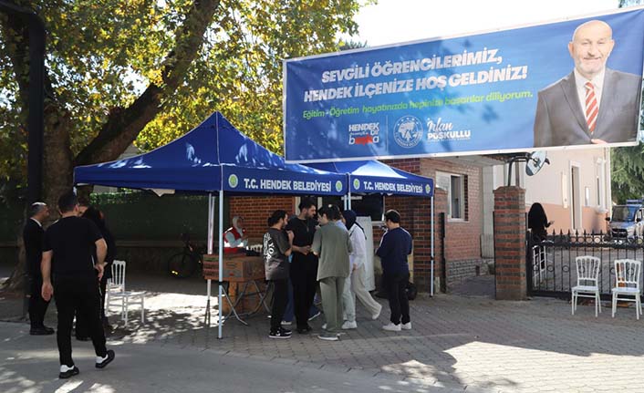 Öğrenci Dostu Hendek Geleneği Devam Ediyor