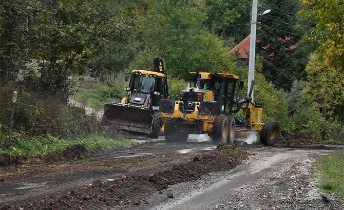 Dikmen’de Yollara Güz Bakımı