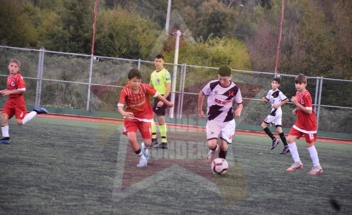 Hendekgücü:4  Kazimiyespor:1