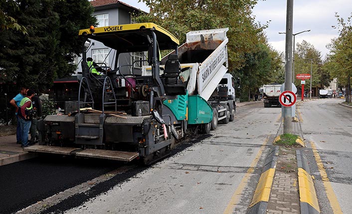 Hendek’in kalbi Şehit Gaffar Okkan Bulvarı’na Büyükşehir dokunuşu