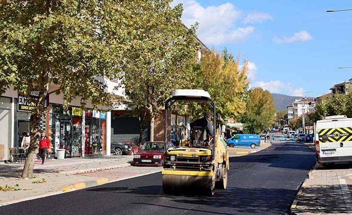 Hendek’te İki Önemli Güzergaha Büyükşehir Dokunuşu