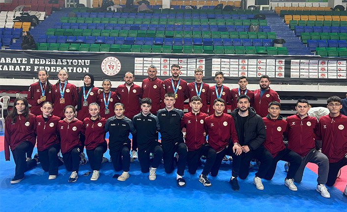 Karateciler Madalya Aşkına