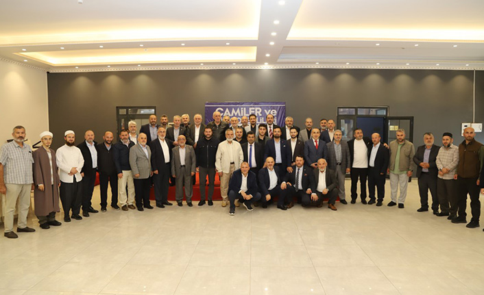 Püsküllü Din Görevlileri Ve Aileleriyle Buluştu