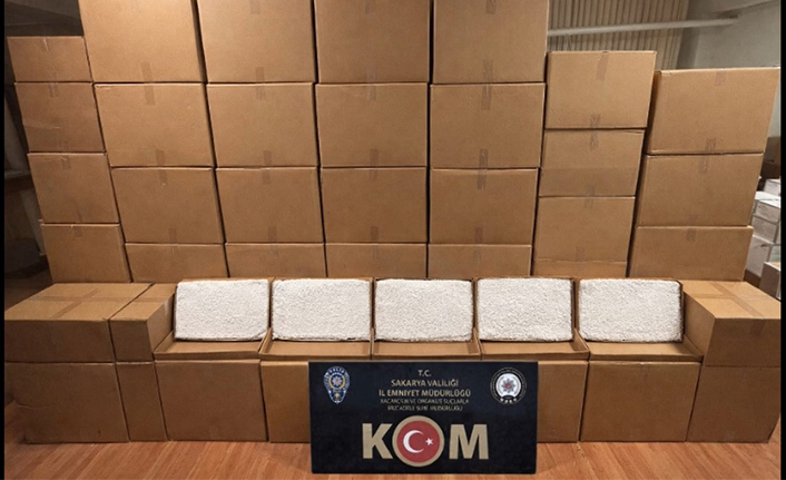 Hendek’te Piyasa Değeri 30 Milyon TL Makaron Ele Geçirildi