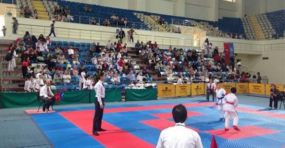 23 NİSAN KARATE TURNUVASI