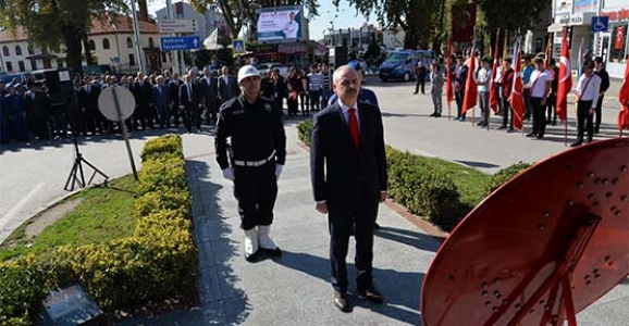 29 Ekim Cumhuriyet Bayramı Çelenk Koyma Töreni Yapıldı