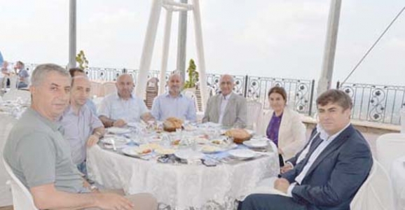 2. OSB BAYRAKTEPE’DE BİRARAYA GELDİ