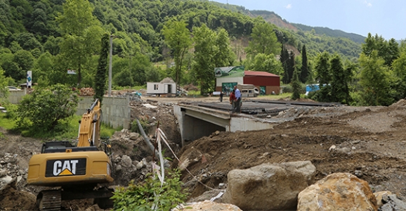 3 İLÇEYE 3 KÖPRÜ