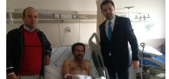 ADAY ADAYI ECZACI GÜVEN ÖVÜN HASTALARI ZİYARET ETTİ