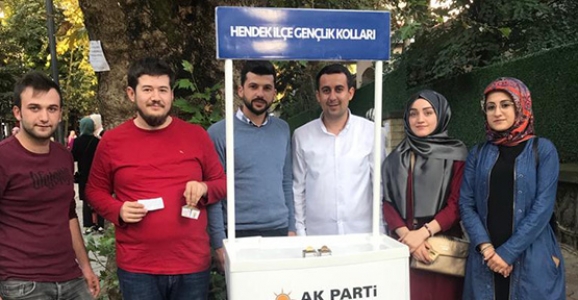 Ak Gençlik ve Üniak Hendek'te Sahada