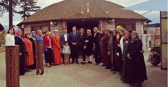 Ak Kadınlardan Hayır Kahvaltısı