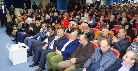 AK PARTİ DANIŞMA MECLİSİNE YOĞUN KATILIM