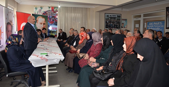 AK PARTİ HENDEK İLÇE TEŞKİLATI TOPLANDI