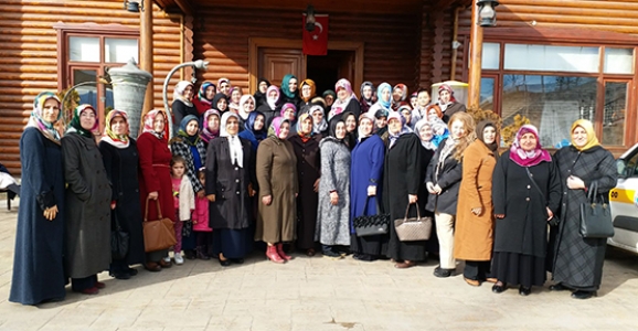 AK PARTİ HENDEK KADIN KOLLARI MAHALLE BAŞKANLARI İSTİŞARE TOPLANTISI 