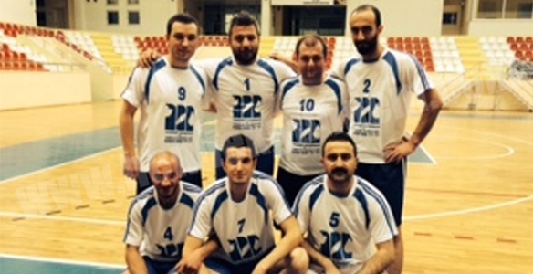 AKADEMİ’ SARIDEDE FATİHLERİNİ TEMİZLEDİ