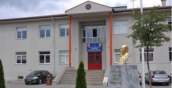 Akıl ve Ruh Sağlığı Hastanesine Sevk Edildi