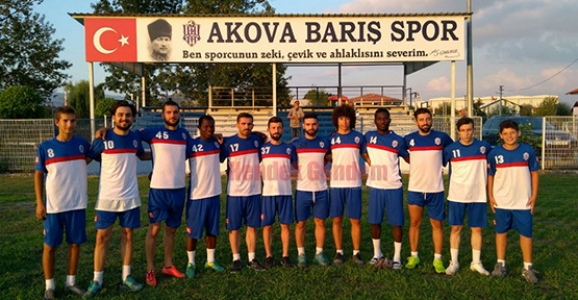 AKOVA BARIŞSPOR SAHAYA İNDİ