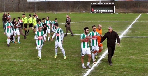 AKOVABARIŞSPOR DEPLASMANDAN ELİ BOŞ DÖNDÜ 2-3