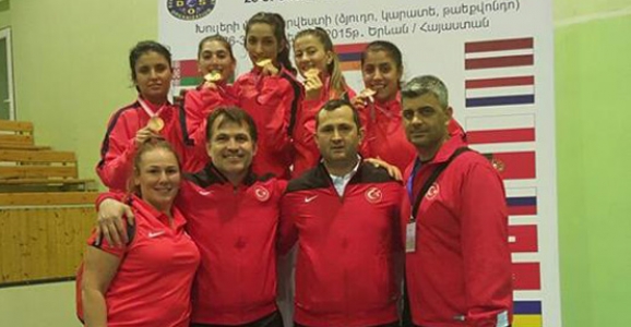 AKYÜZLÜ AVRUPA ŞAMPİYONU