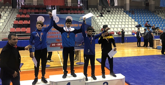 Hendekli Güreşçilerden 5 Madalya