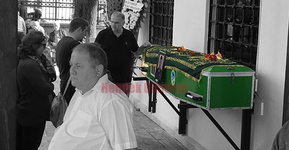 Altıntaş Göz Yaşları Arasında Toprağa Verildi