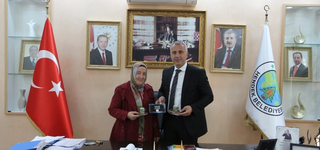 Anlamlı Sergi Pazar Günü Açılıyor