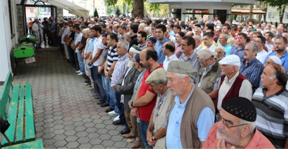 ARDIÇ, PARMAKSIZ VE ÇAKMAK AİLELERİNİN ACI GÜNÜ 