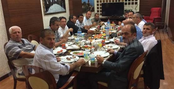 ARSLAN EZİCİ BİR ÜSTÜNLÜKLE 3.DEFA BAŞKAN OLDU