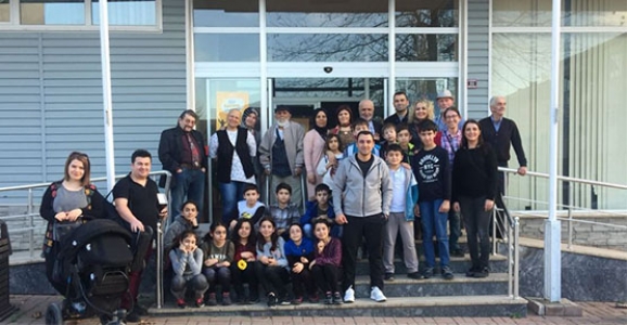 ASAF ALTUNKÜRE OKULU MELEK NİŞANCI HUZUREVİNİ ZİYARET ETTİ