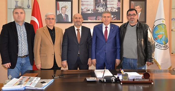 ASKF’DEN, BAŞKAN PÜSKÜLLÜ’YE PLAKET