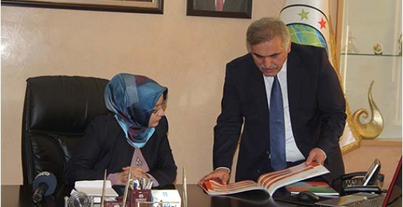 ATABEK, HENDEK’TEYDİ