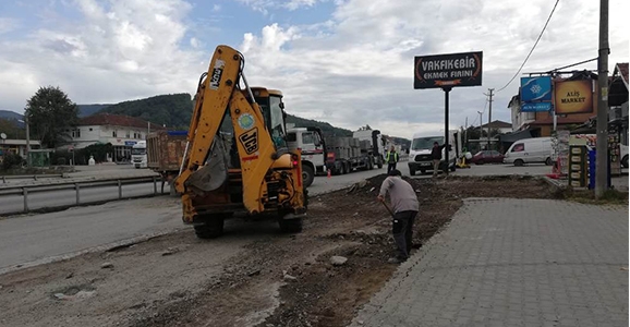 Atatürk Bulvarında Parke Taşı Çalışması