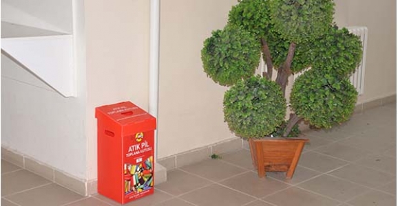 ATIK PİLLER KUMBARAYA